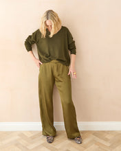 Load image into Gallery viewer, Lilly Dark Olive Jumper