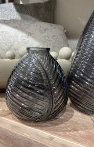Grey Leaf Vase - Short